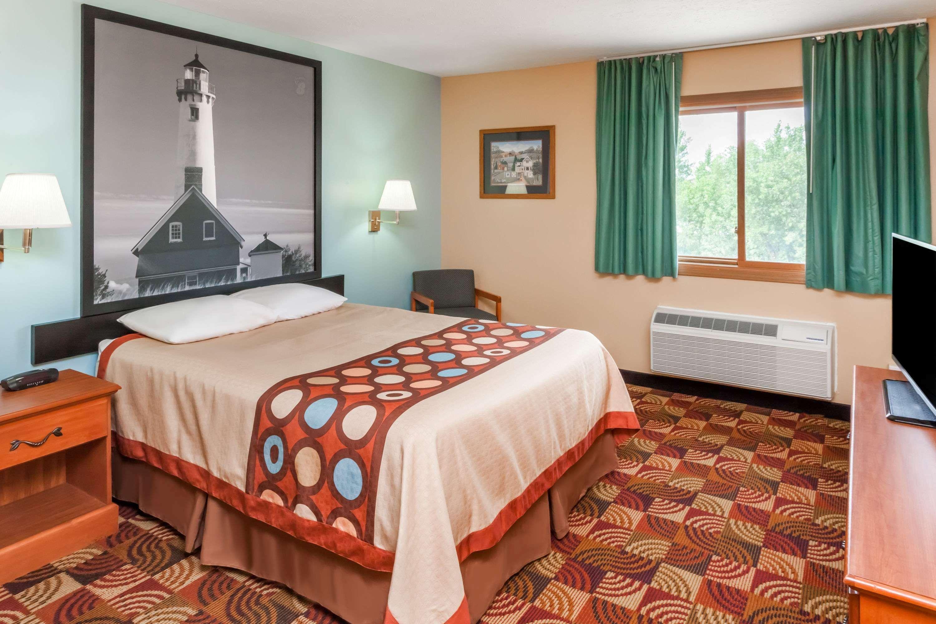 Super 8 By Wyndham Shipshewana Hotell Eksteriør bilde